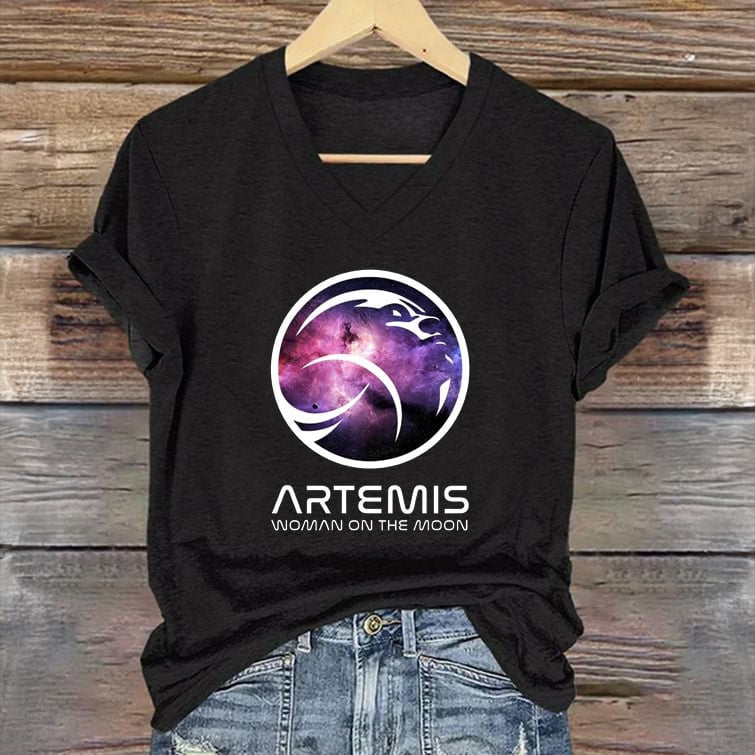 Artemis II On The Moon V-Neck Shirt NASA Moon Mission 2026 Clothes Present For Wife