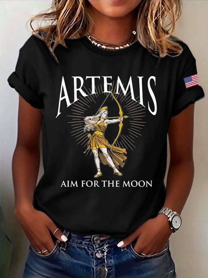Artemis II Aim For The Moon T-Shirt NASA Artemis Clothing Present For Mother