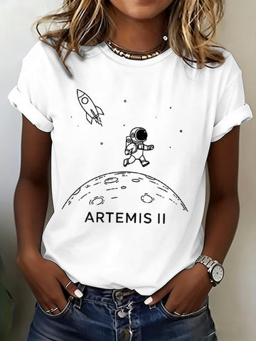 Artemis II Moon Landing T-Shirt Artemis 2 Mission Merch Best Present For Girlfriend